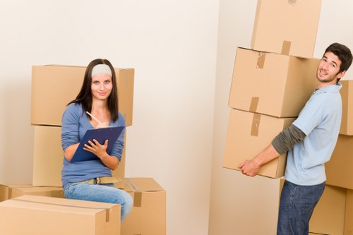 Packing and loading belongings for a Southkensington home move
